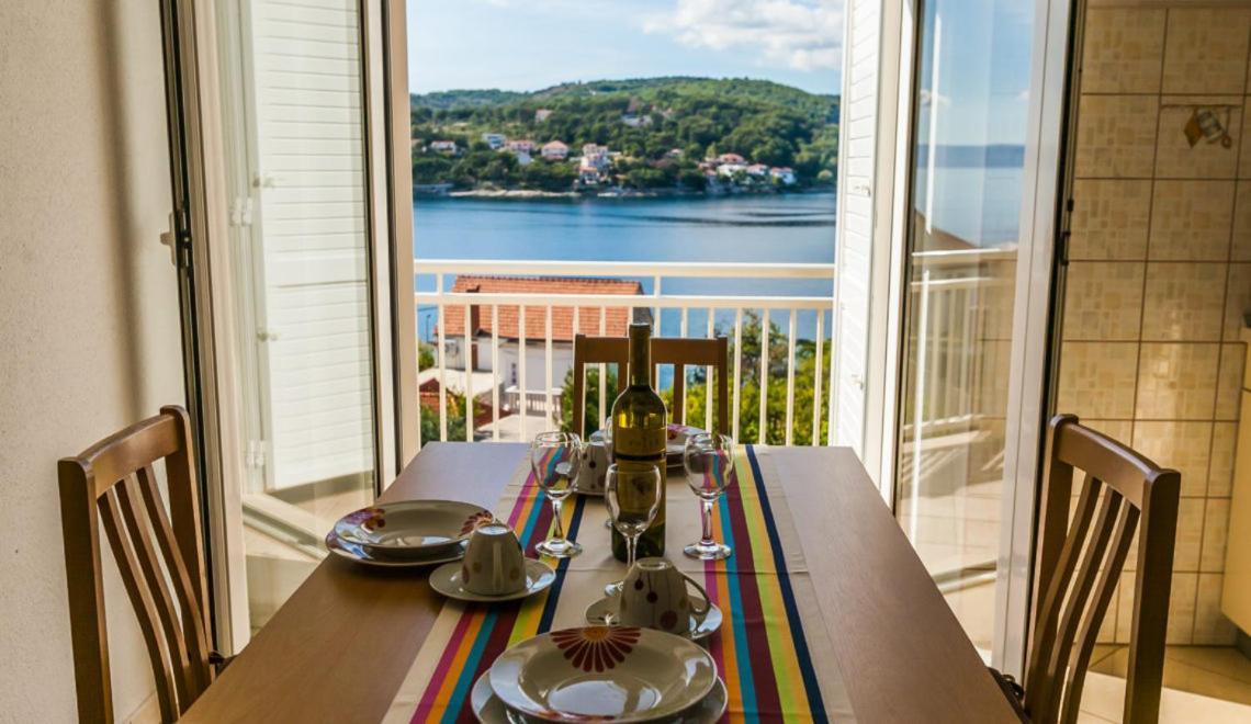 Апартаменты Sea View Сумартин Экстерьер фото